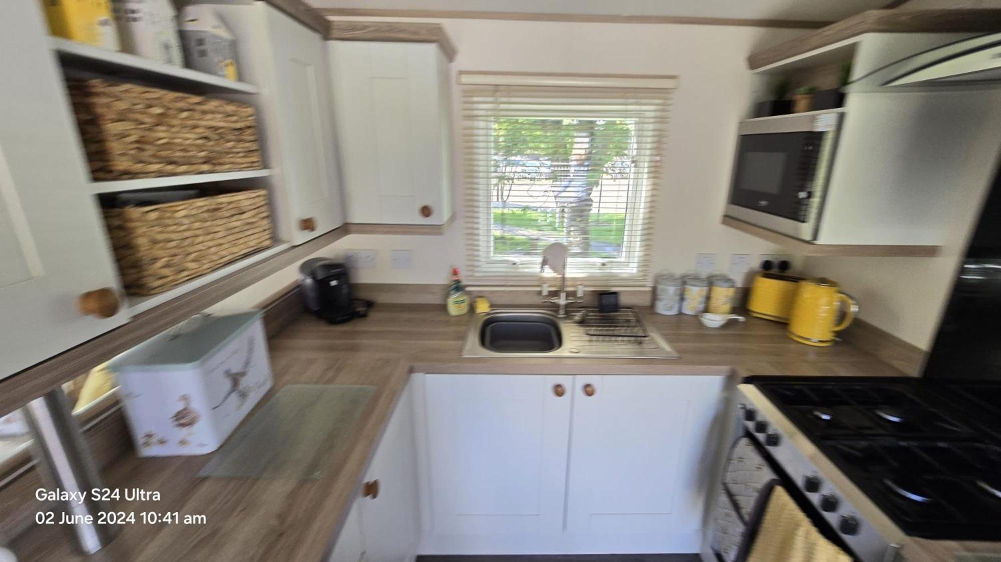 Luxury Lakeside Caravan With Hottub And Private Fishing Peg, Tattershall Lakes Экстерьер фото